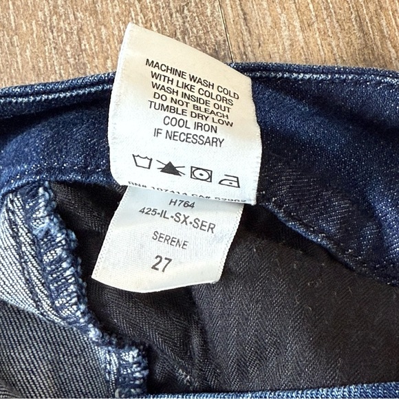 Habitual High Rise Flared Jeans Dark Blue 27 - Picture 10 of 12